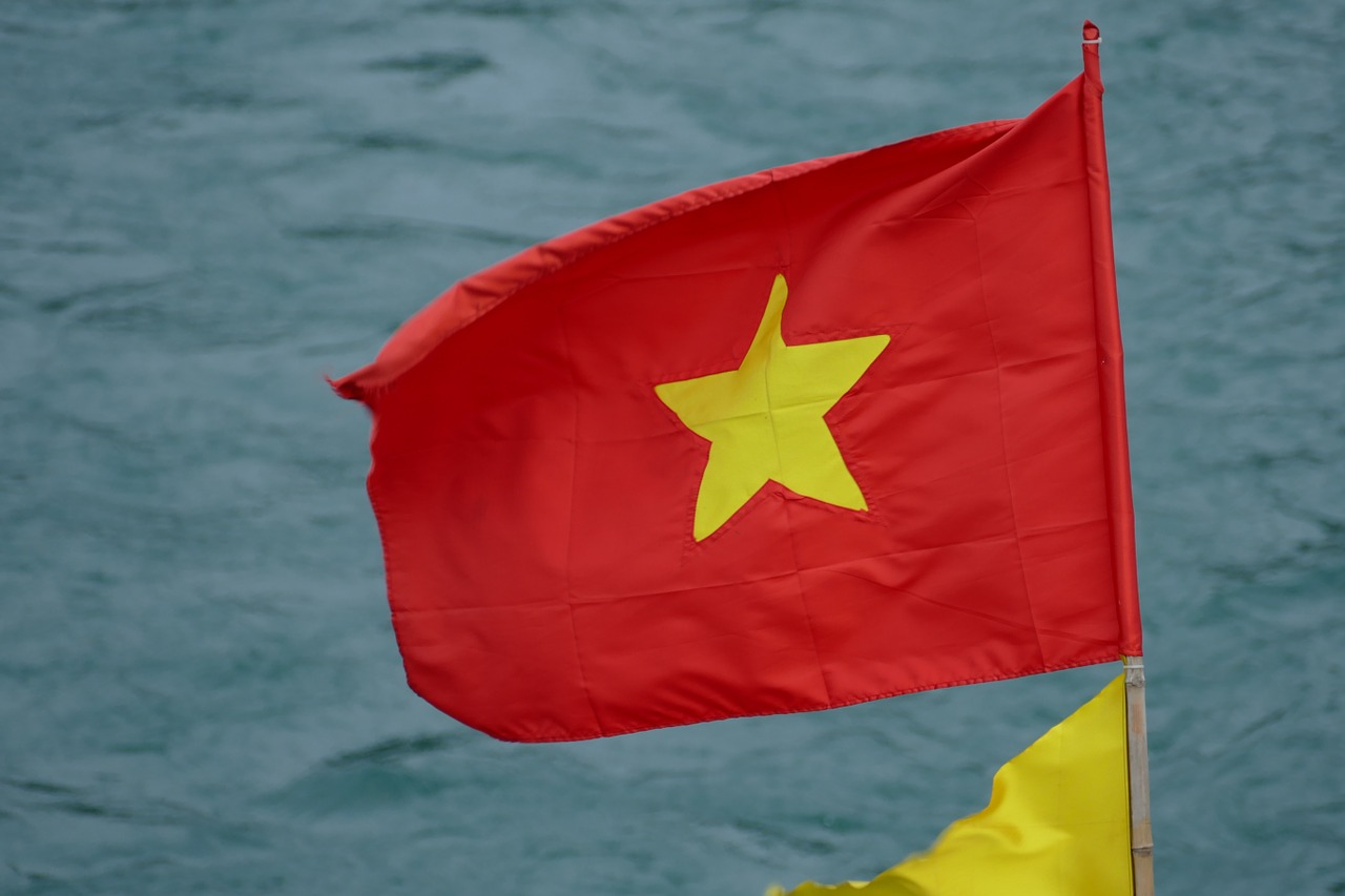 Vietnam needs measures to curtail financial crimes
