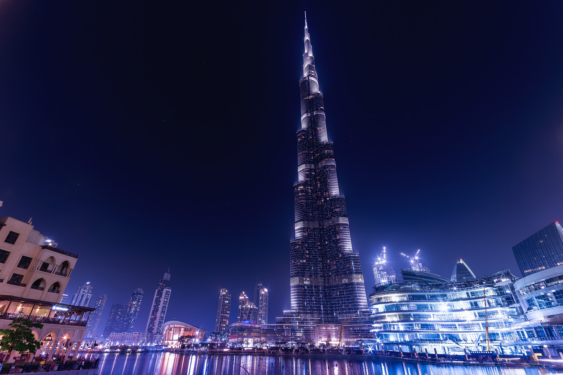 Anti Money Laundering Body Puts UAE on Global ‘Gray’ List