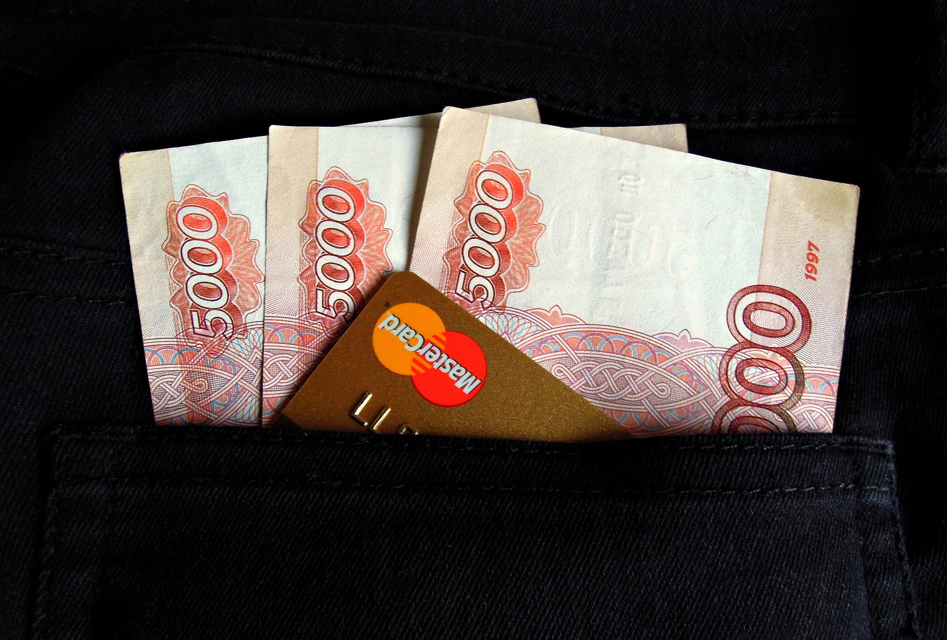 UK crime agency arrests ‘wealthy Russian’ over money laundering